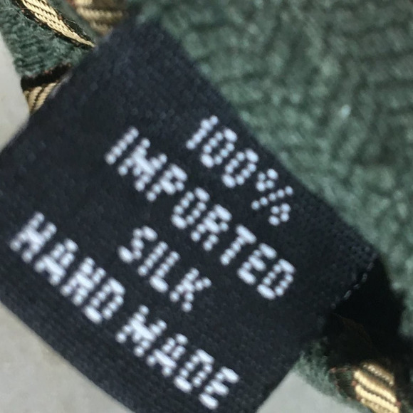 KENNETH COLE SILK TIE - Picture 5 of 14